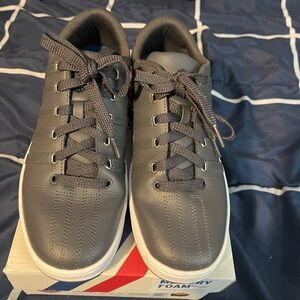 New Men’s K -Swiss Court Pro II Sneakers